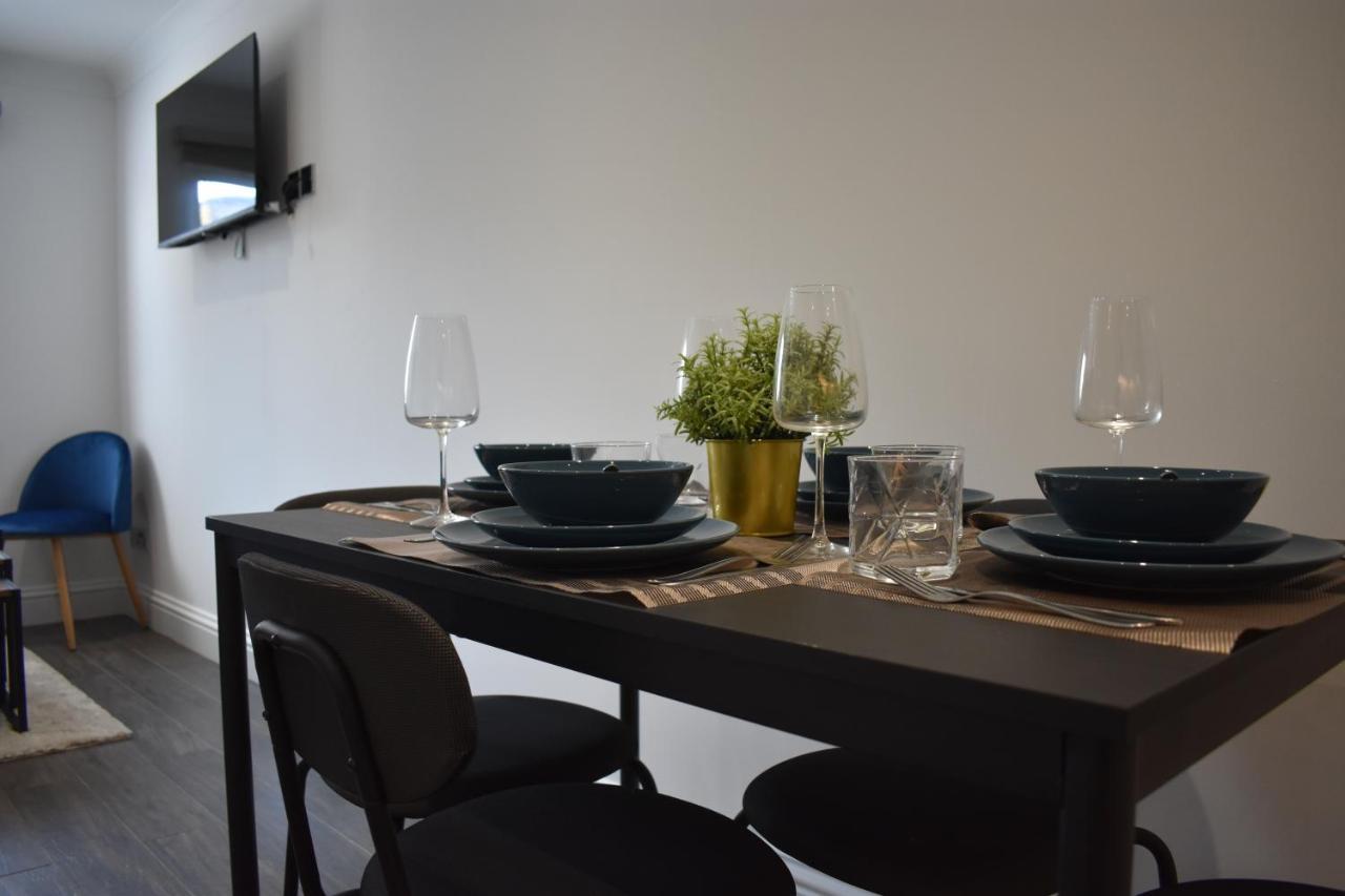 Massive Autumn Sale On Long Term Bookings At Central Apartment *