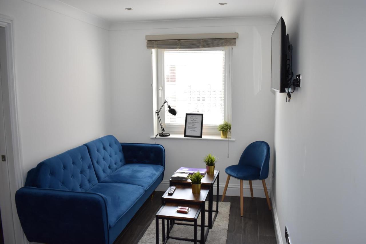 Massive Autumn Sale On Long Term Bookings At Central Apartment Brighton
